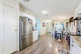 6 Cayman Cir, Umatilla, FL 32784 - Photo 11