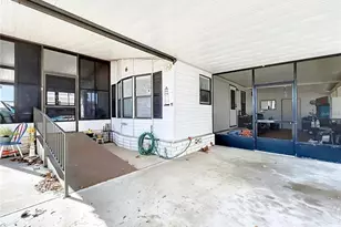 6 Cayman Cir, Umatilla, FL 32784 - Photo 3