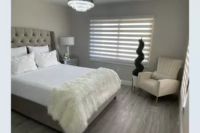 126 1st Street E #210, Tierra Verde, FL 33715 - Photo 17