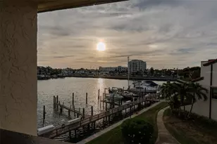 126 1st St E, Tierra Verde, FL 33715 - Photo 43