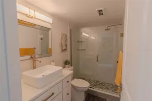 126 1st St E, Tierra Verde, FL 33715 - Photo 29