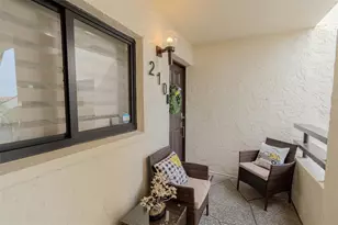 126 1st St E, Tierra Verde, FL 33715 - Photo 5