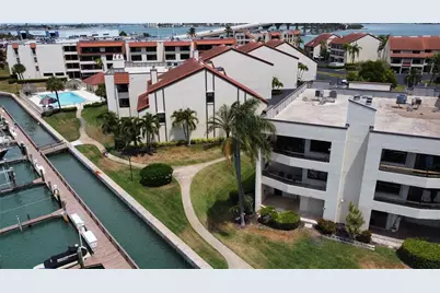 126 1st Street E #210, Tierra Verde, FL 33715 - Photo 43