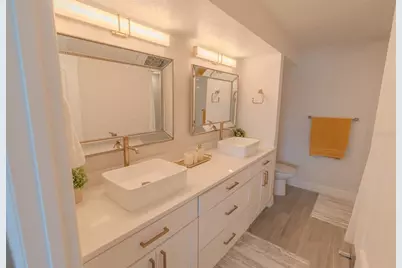 126 1st Street E #210, Tierra Verde, FL 33715 - Photo 37