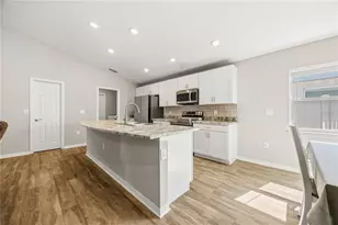 1035 Tropea Ln, Auburndale, FL 33823 - Photo 13