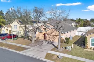 2109 Woodsedge Dr, Kissimmee, FL 34746 - Photo 21