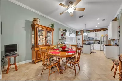 923 Wolf Creek Street, Clermont, FL 34711 - Photo 13