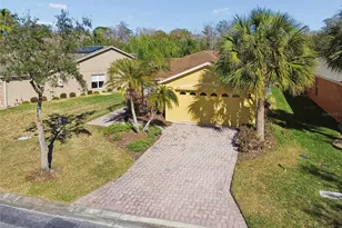 432 Grand Canal Dr, Kissimmee, FL 34759 - Photo 1