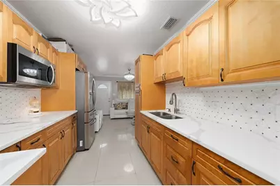 308 Tarawa Street, Lakeland, FL 33805 - Photo 5