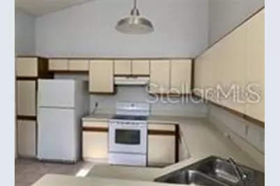 31 Lakepointe Circle, Kissimmee, FL 34743 - Photo 9