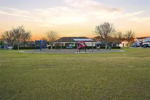 4737 Blackthorn Cir, Kissimmee, FL 34758 - Photo 37