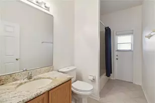 325 Azincourt Ln, Kissimmee, FL 34759 - Photo 21