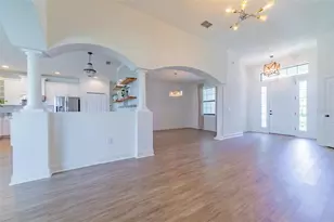 570 Sanctuary Blvd, Winter Haven, FL 33881 - Photo 5