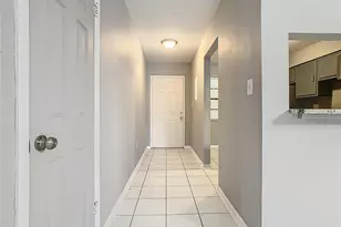 130 E Johnson Ave, Lake Wales, FL 33853 - Photo 9