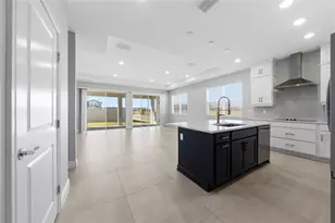 4836 Shady Pnes Dr, Saint Cloud, FL 34772 - Photo 11