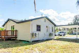 922 Cr 482A, Lake Panasoffkee, FL 33538 - Photo 27
