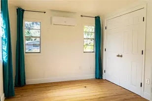 922 Cr 482A, Lake Panasoffkee, FL 33538 - Photo 9