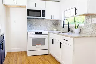 922 Cr 482A, Lake Panasoffkee, FL 33538 - Photo 17