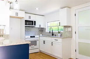 922 Cr 482A, Lake Panasoffkee, FL 33538 - Photo 15