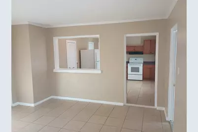 110 W Orange Avenue #3, Lake Wales, FL 33853 - Photo 3