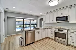 4318 Woodtree Ln, Orlando, FL 32835 - Photo 11