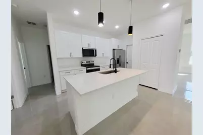 1171 Sapphire Street SE, Palm Bay, FL 32909 - Photo 3