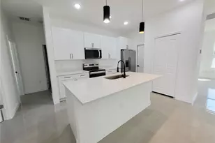 1171 Sapphire St SE, Palm Bay, FL 32909 - Photo 3