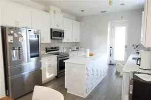 9803 Amber Chestnut Wy, Winter Garden, FL 34787 - Photo 3