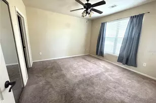 909 Charo Pkwy, Davenport, FL 33897 - Photo 5