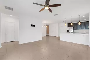 2620 Wadeview Loop, Saint Cloud, FL 34769 - Photo 5