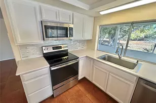 12406 Cobble Stone Dr, Hudson, FL 34667 - Photo 7