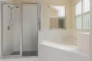 626 Corvina Dr, Davenport, FL 33897 - Photo 15