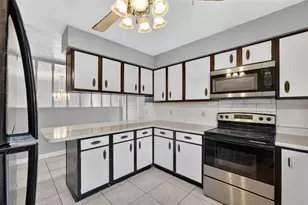 10320 Brownwood Ave, Orlando, FL 32825 - Photo 7