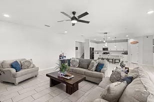 1458 Flatwood St, Saint Cloud, FL 34771 - Photo 5