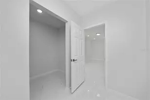 1427 Johnson St, Eustis, FL 32726 - Photo 7