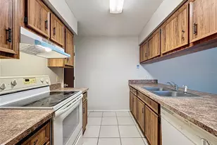 4616 Lighthouse Cir, Orlando, FL 32808 - Photo 15