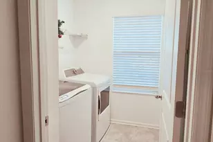 608 Trotters Dr, Eagle Lake, FL 33839 - Photo 19