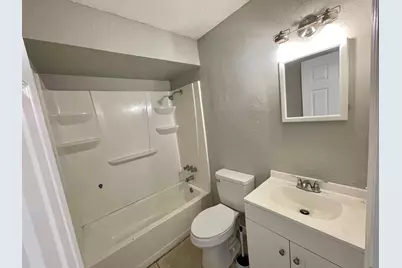 1700 Birchwood Circle #2, Leesburg, FL 34748 - Photo 5