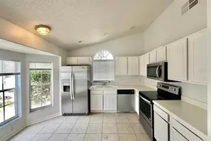 4718 Prairie Point Blvd, Kissimmee, FL 34746 - Photo 5