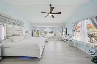 1061 Pinellas Bayway S, Saint Petersburg, FL 33715 - Photo 45