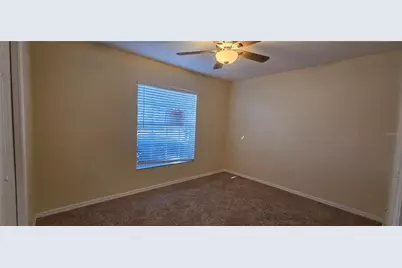 4828 Jeanette Court, Saint Cloud, FL 34771 - Photo 9