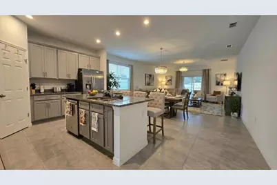 693 Crown Rose Drive, Eagle Lake, FL 33839 - Photo 5