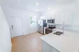 8540 Daybreak St, Sarasota, FL 34241 - Photo 7