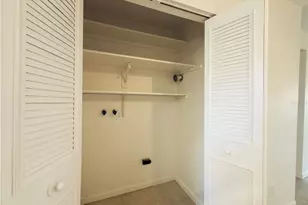 4725 Avon Ct, Saint Cloud, FL 34769 - Photo 7