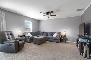 5660 Elsinore Way, Lakeland, FL 33805 - Photo 11