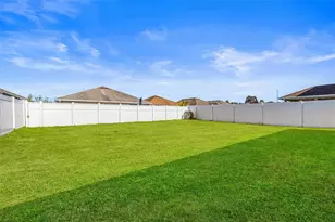 1151 Myopia Hunt Club Dr, Auburndale, FL 33823 - Photo 3