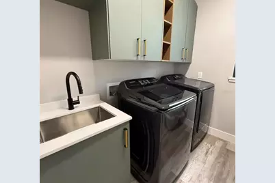 1642 Triangle Avenue, Orlando, FL 32806 - Photo 19