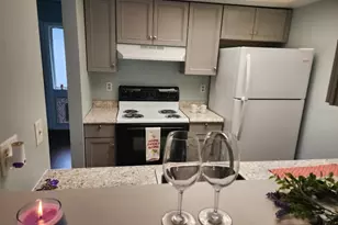 6082 Peregrine Ave, Orlando, FL 32819 - Photo 5