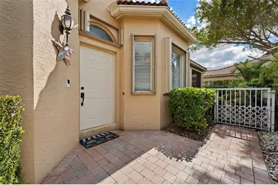 8400 Nicholls Point, West Palm Beach, FL 33411 - Photo 3