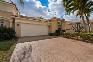 8400 Nicholls Point, West Palm Beach, FL 33411 - Photo 1